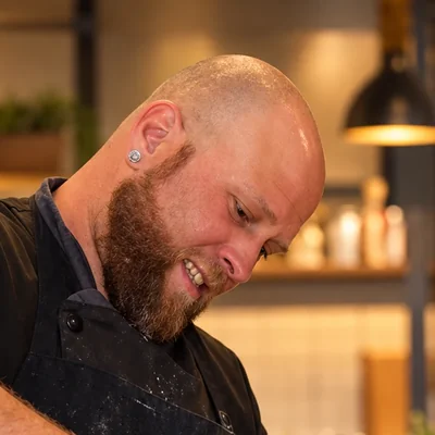 דיוקן שף אמיר שולר
